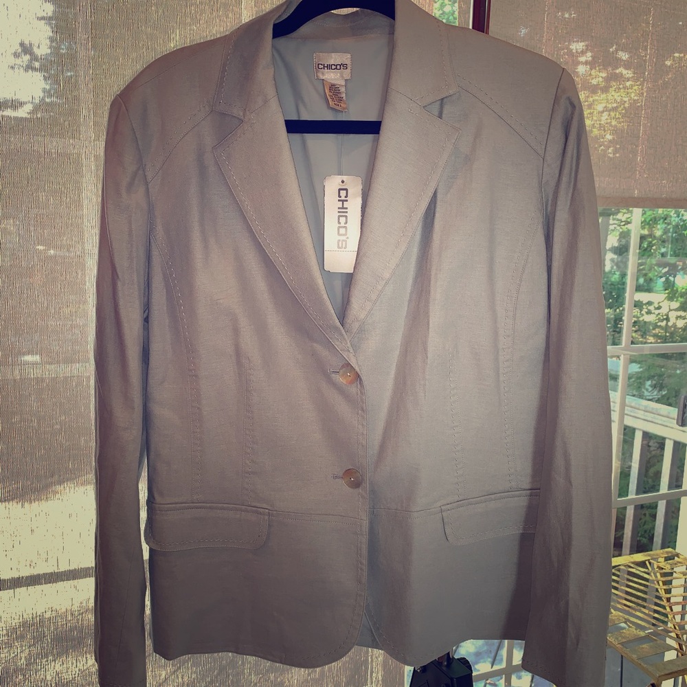 Chic Blue-Grey Blazer